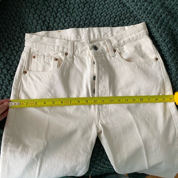 Vintage Levi 501 Jeans - Picture 6 of 9